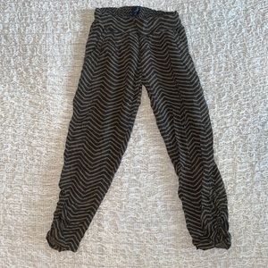 American Eagle XXS genie pants